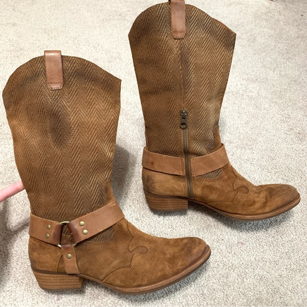 Kork-Ease Alvra Brown Distressed Suede Harness Western Boots Women’s Sz 8.5